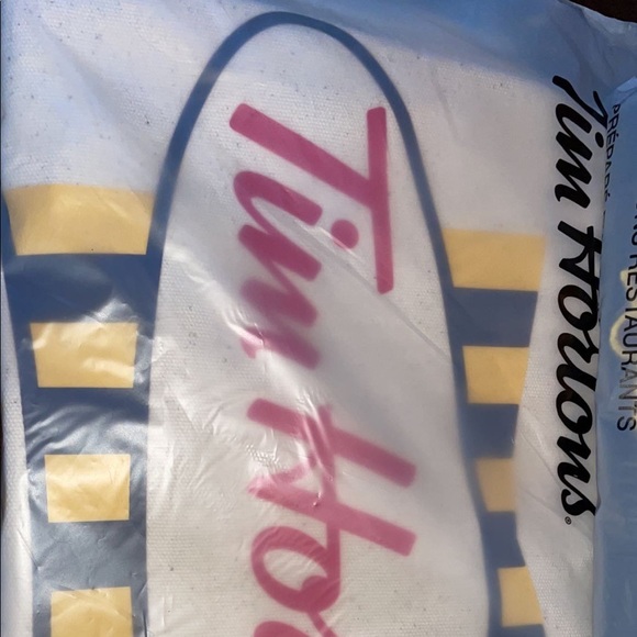 Tim Hortons X Justin Bieber Merch - Picture 3 of 4